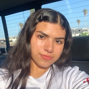 Meet your Posher, Tania